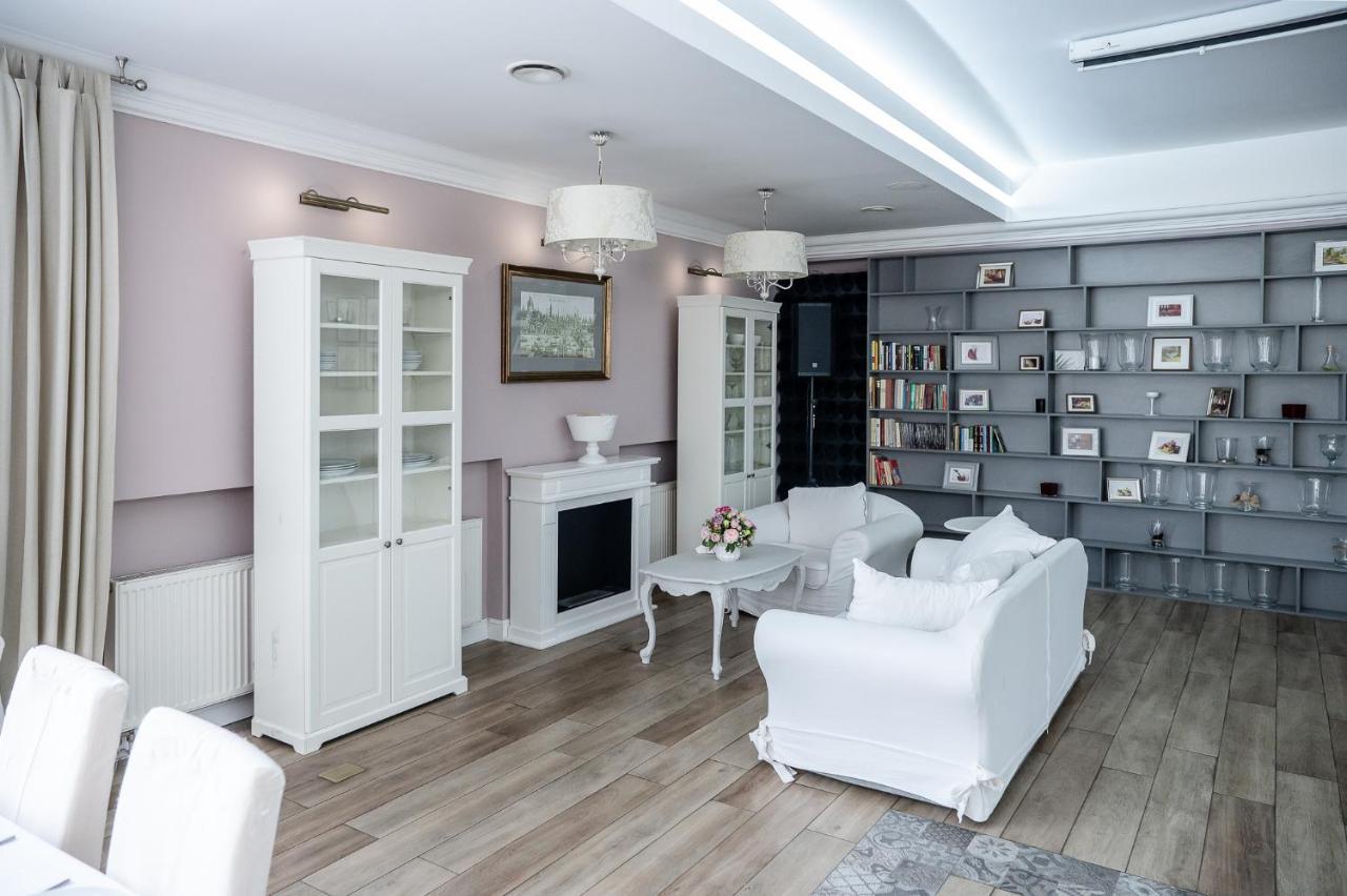Hotel Europejski 나이사 외부 사진
