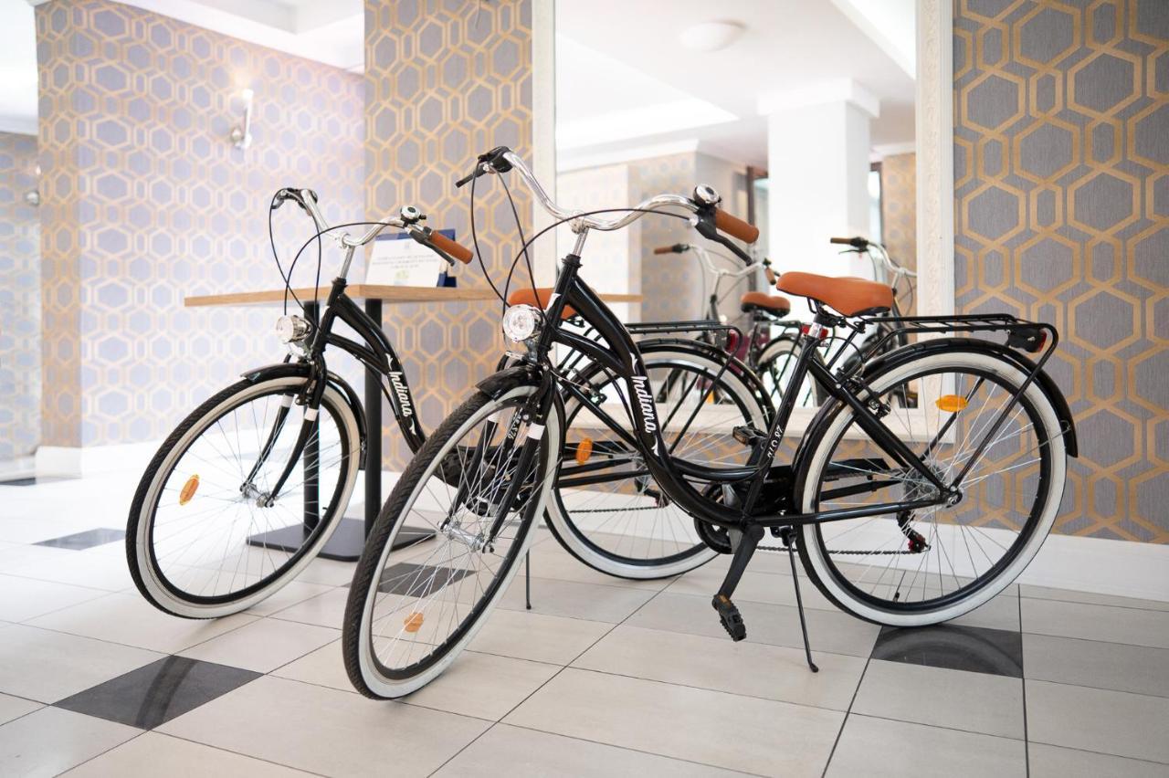 Hotel Europejski 나이사 외부 사진