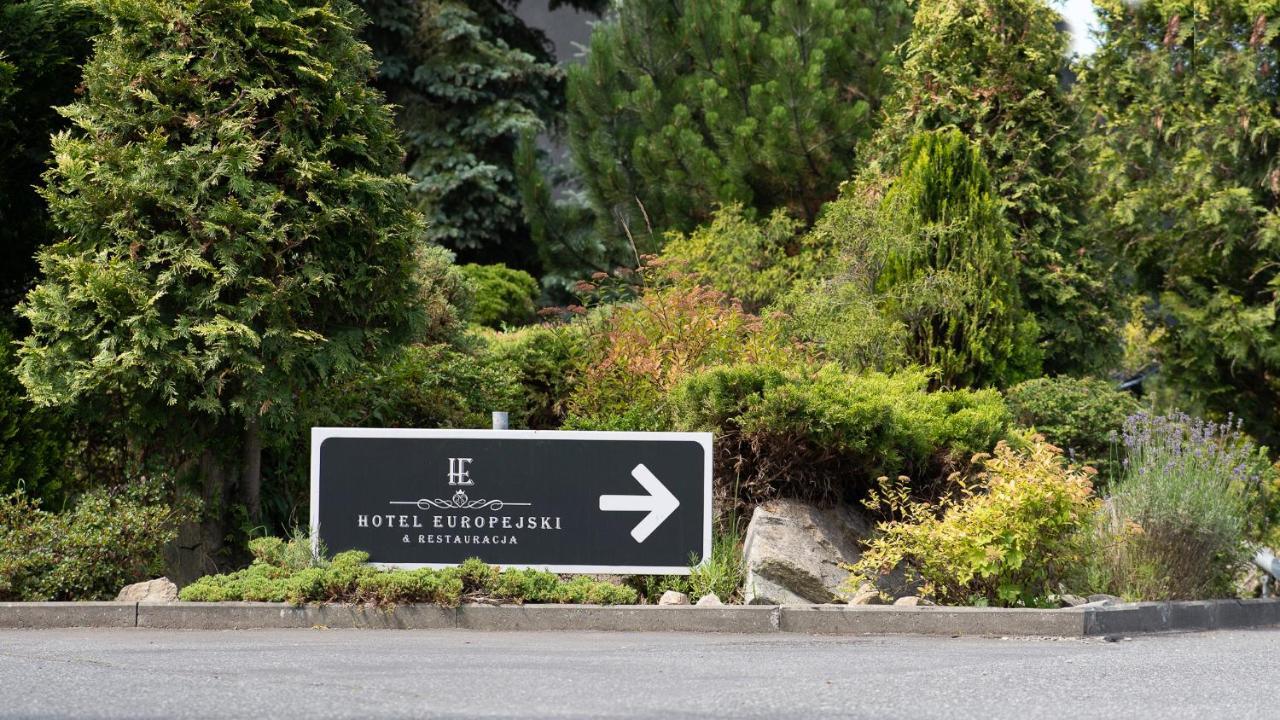 Hotel Europejski 나이사 외부 사진