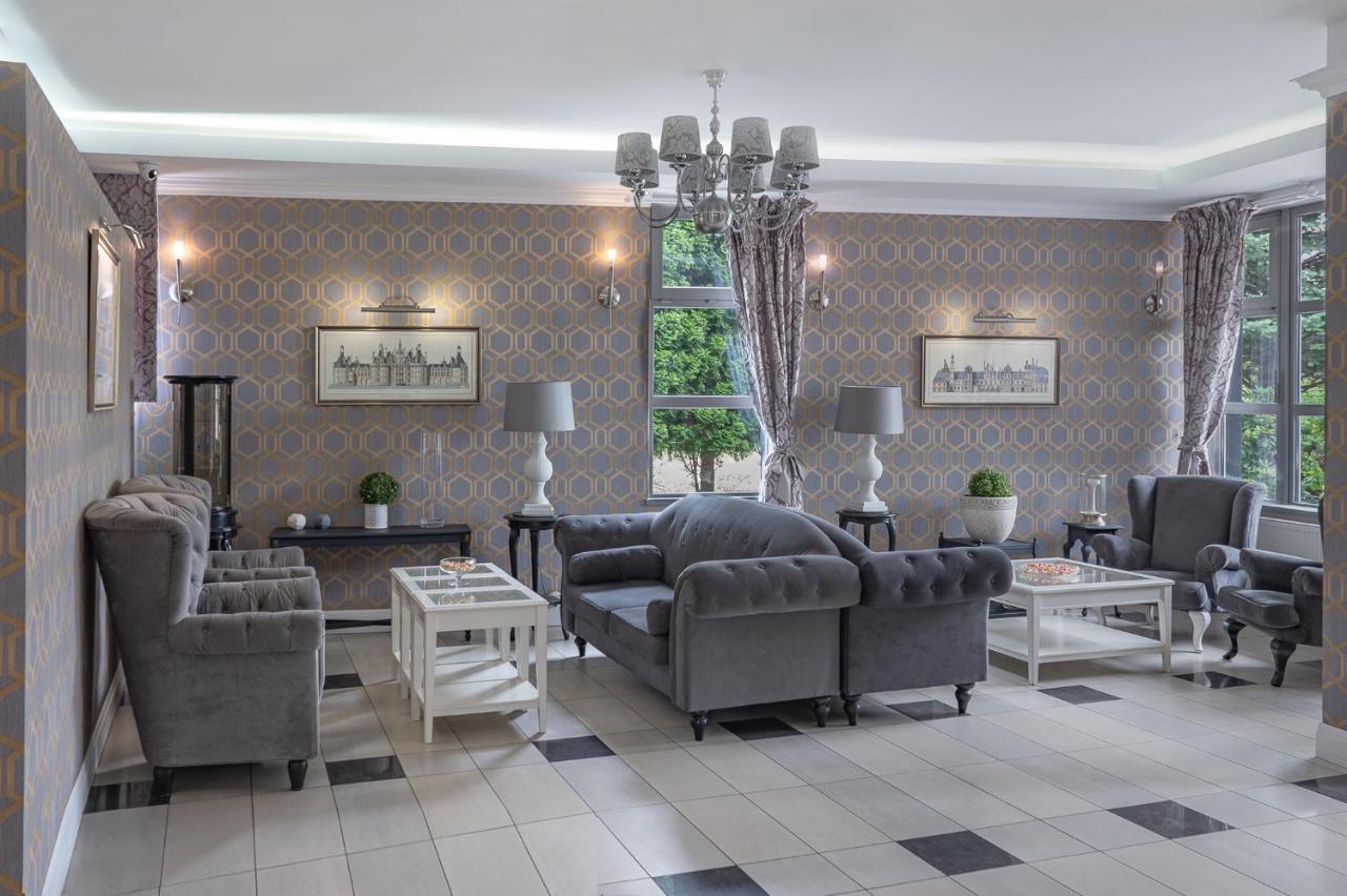 Hotel Europejski 나이사 외부 사진