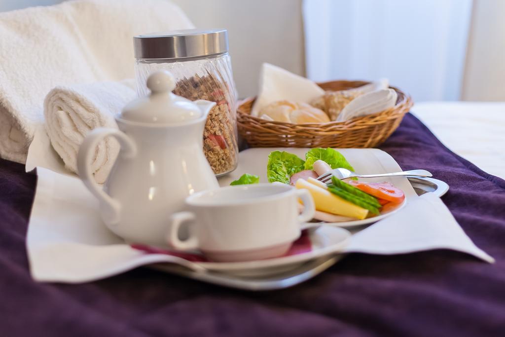 Hotel Europejski 나이사 객실 사진