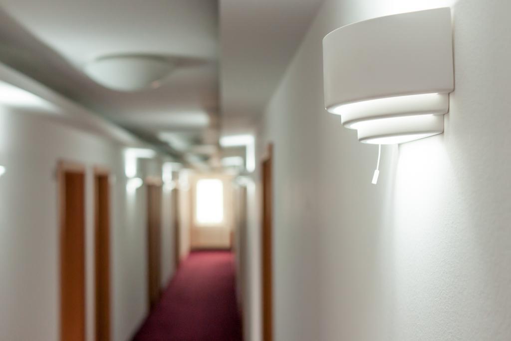Hotel Europejski 나이사 외부 사진