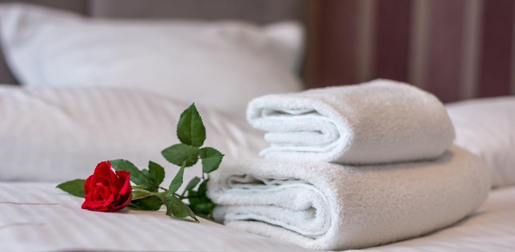 Hotel Europejski 나이사 외부 사진